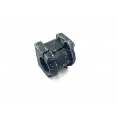 Front stabilizer bushing